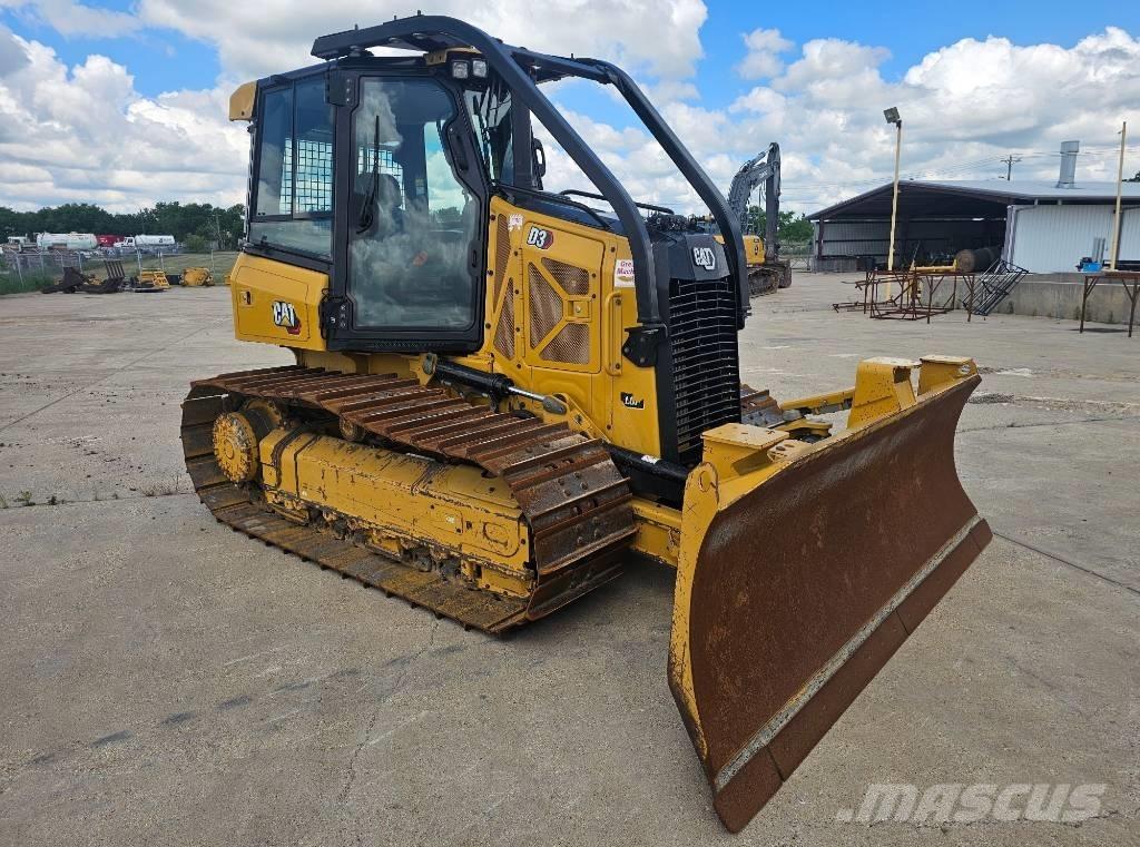 CAT D 3 LGP Buldozer sobre oruga