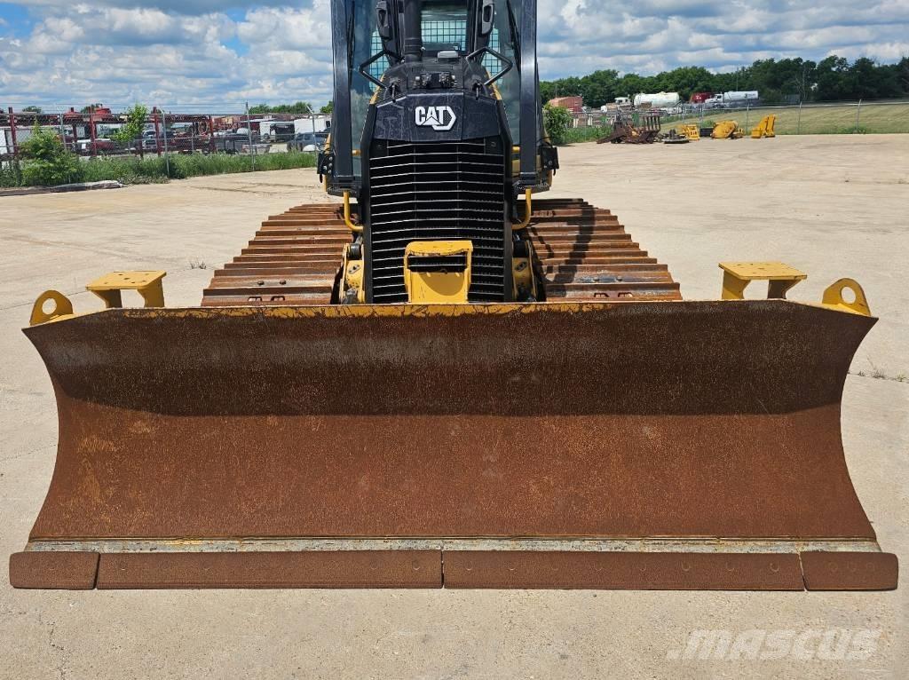 CAT D 3 LGP Buldozer sobre oruga