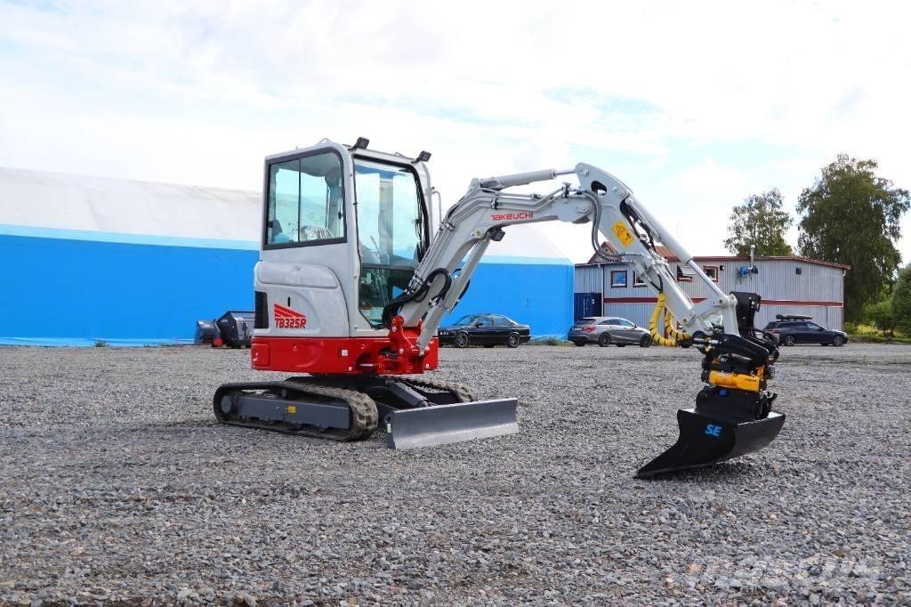 Takeuchi TB325R Miniexcavadoras