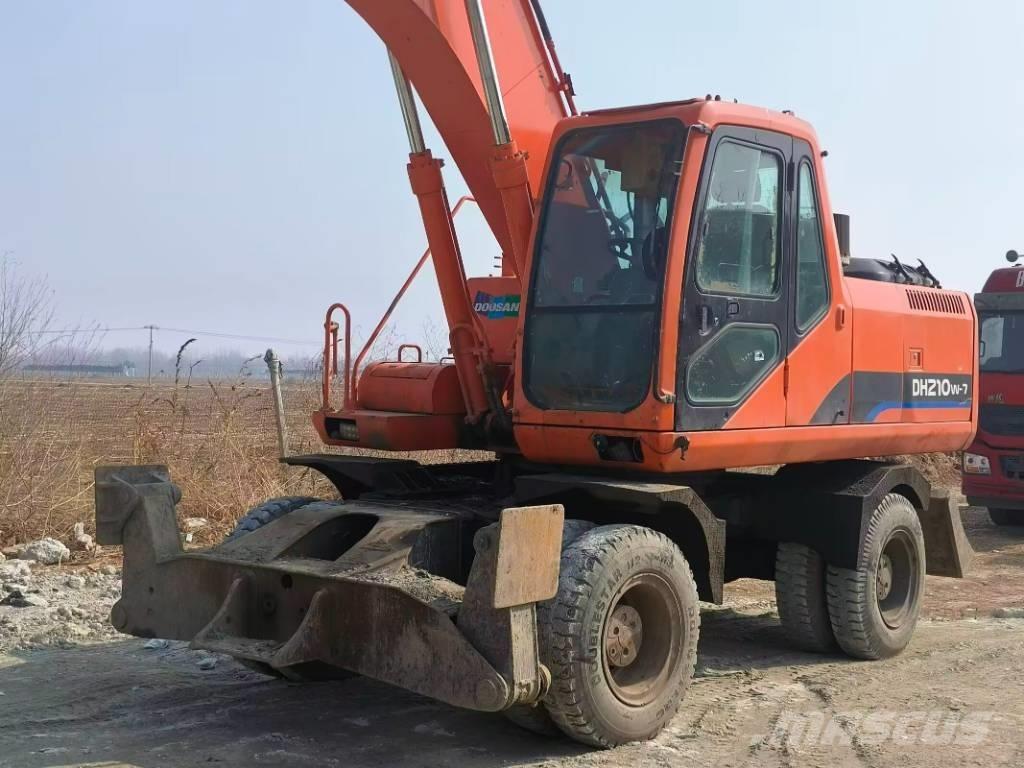 Doosan DH210W-7 Excavadoras de ruedas