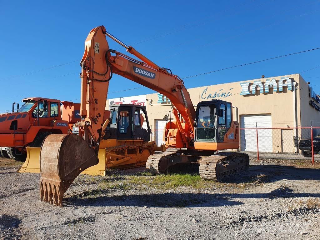 Doosan DX 235 LCR Excavadoras sobre orugas
