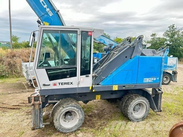 Fuchs MHL 320 Manejadores de residuos industriales