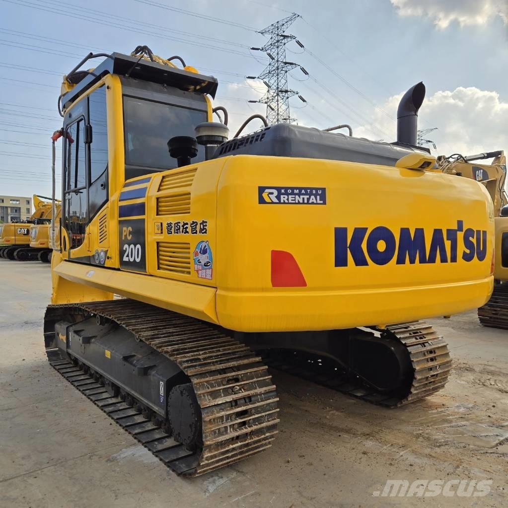 Komatsu PC 200-8 Excavadoras sobre orugas