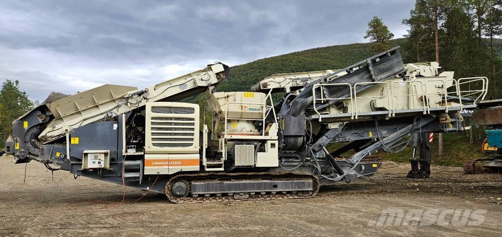 Metso LT 220 D Trituradoras móviles