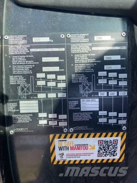 Manitou MC 25 Montacargas todo terreno