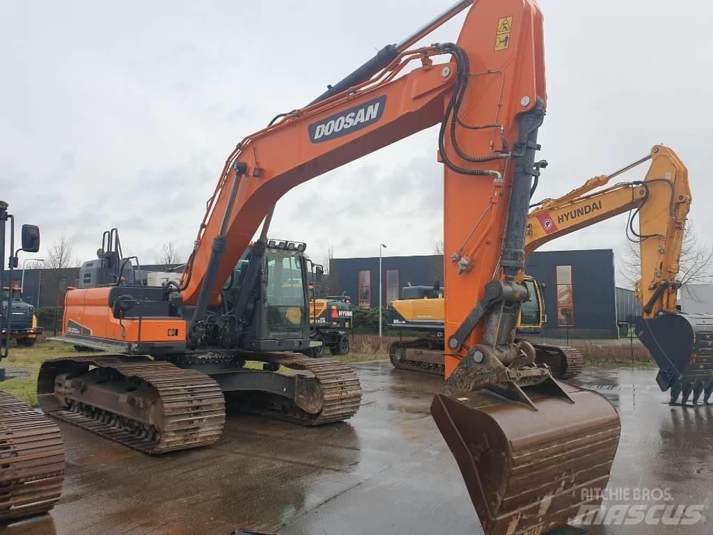 Doosan dx300 Excavadoras sobre orugas