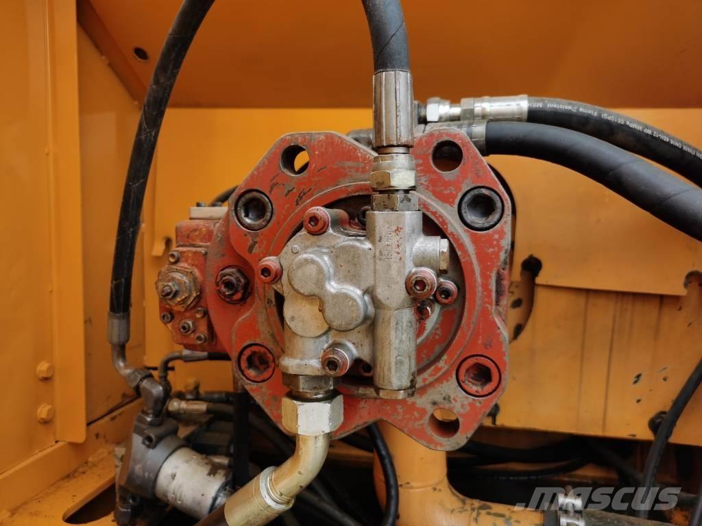 Hyundai R225LC-7 Excavadoras sobre orugas