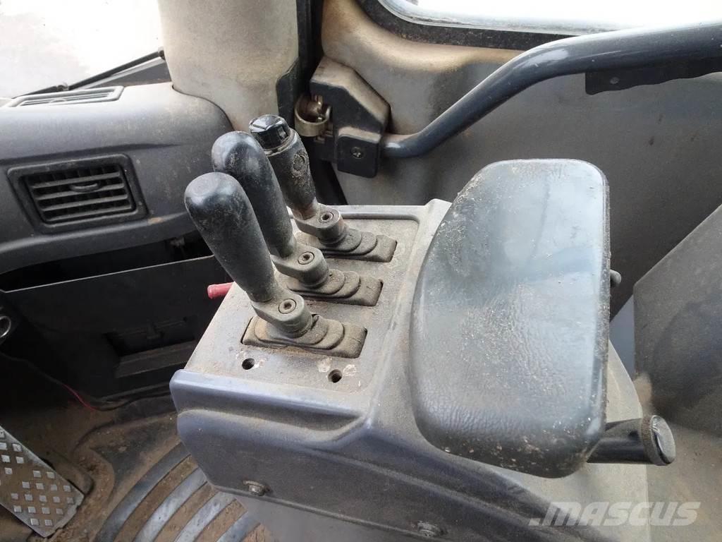 Komatsu WA380-5H Cargadoras sobre ruedas