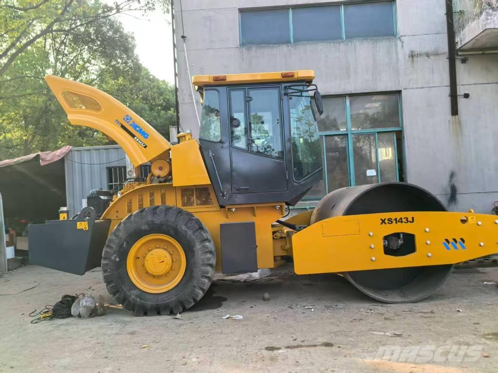 XCMG XS 143 Rodillos de un solo tambor