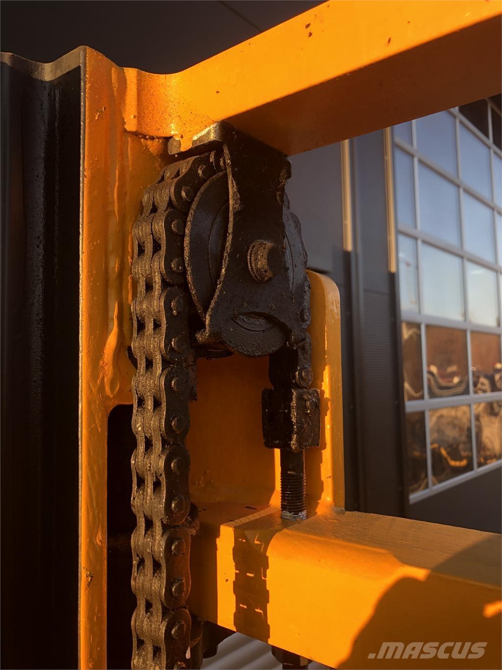 Jungheinrich WP16 Apiladoras eléctricos