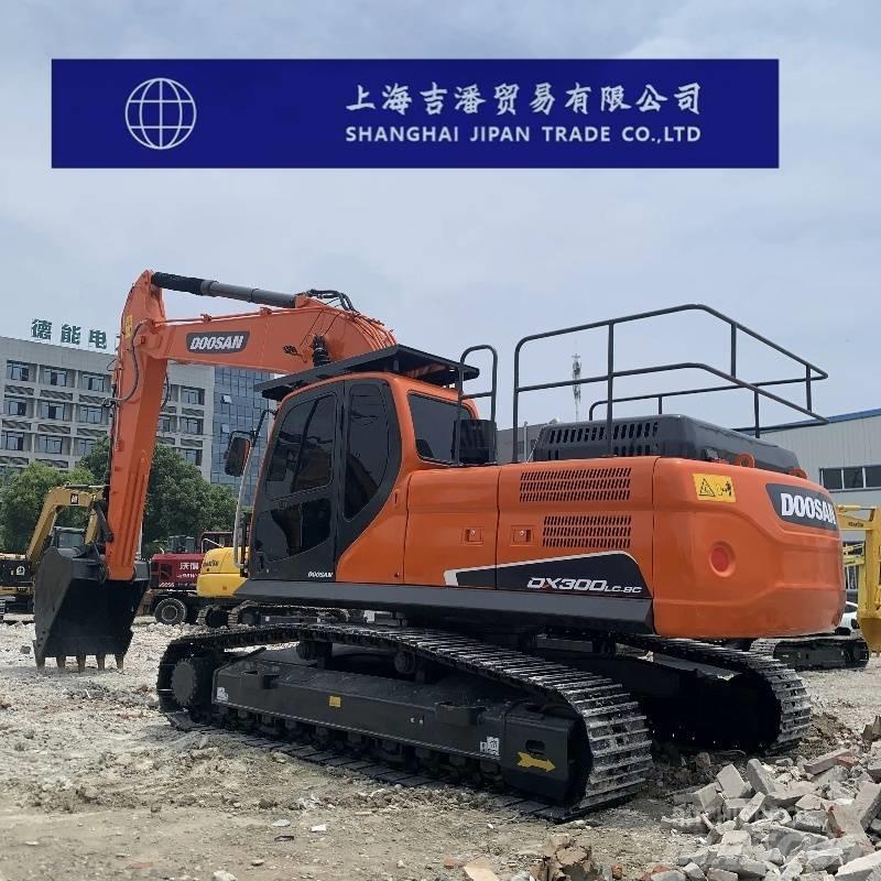 Doosan DX 300 Excavadoras sobre orugas