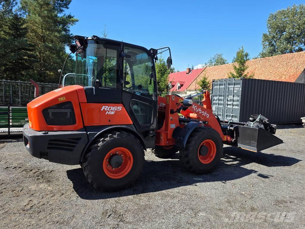 Kubota R 065 Cargadoras sobre ruedas