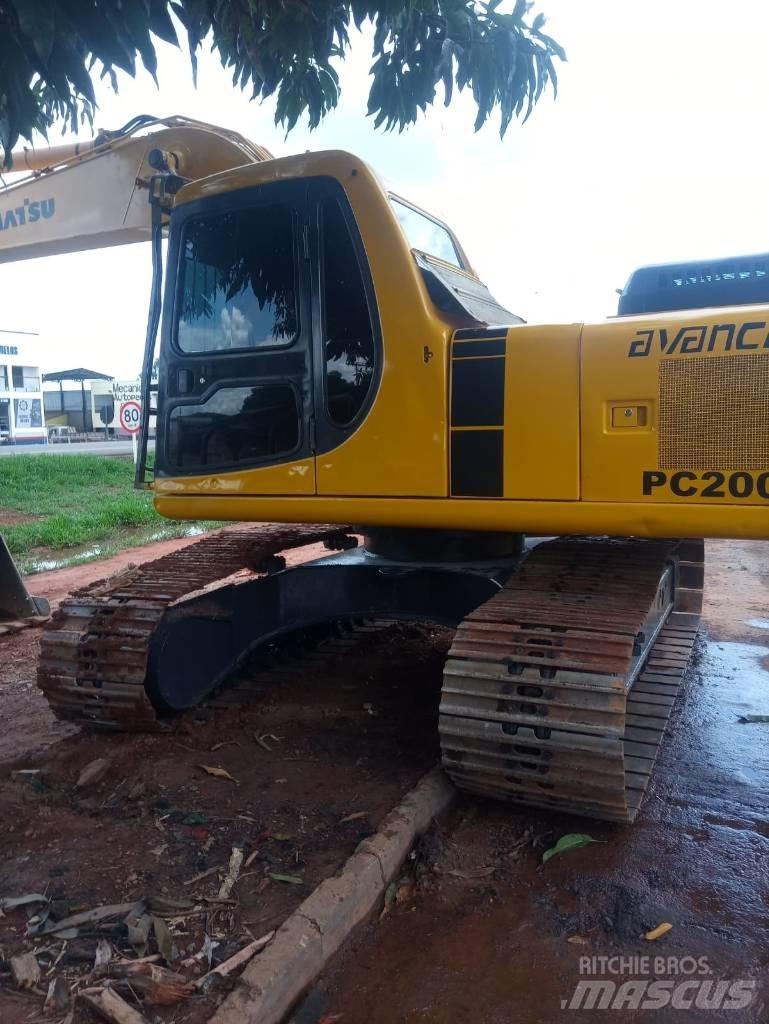 Komatsu PC200 Excavadoras sobre orugas