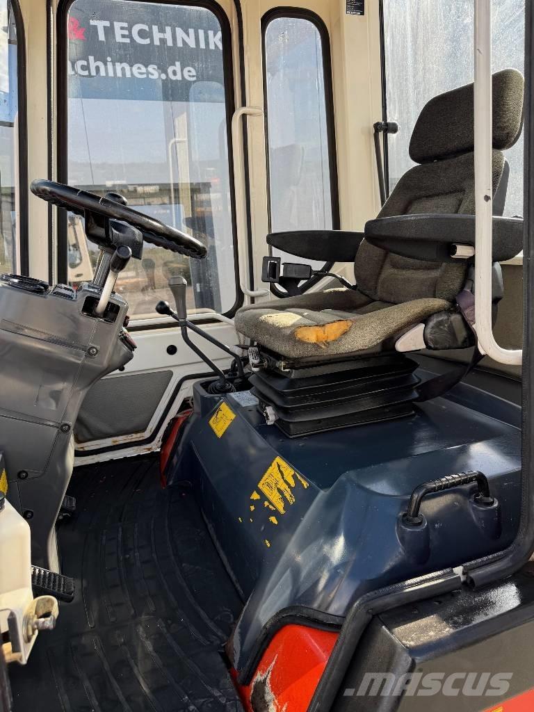 Kubota R 420 Cargadoras sobre ruedas