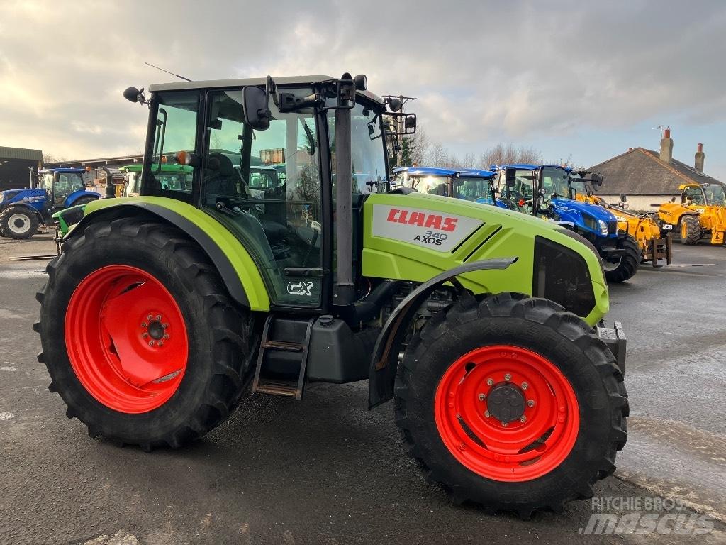 CLAAS Axos 340 Tractores