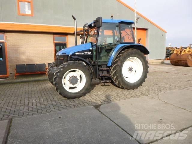 New Holland TS100 Tractores