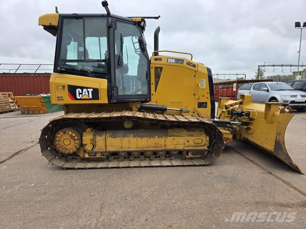CAT D 5 K 2 LGP Buldozer sobre oruga