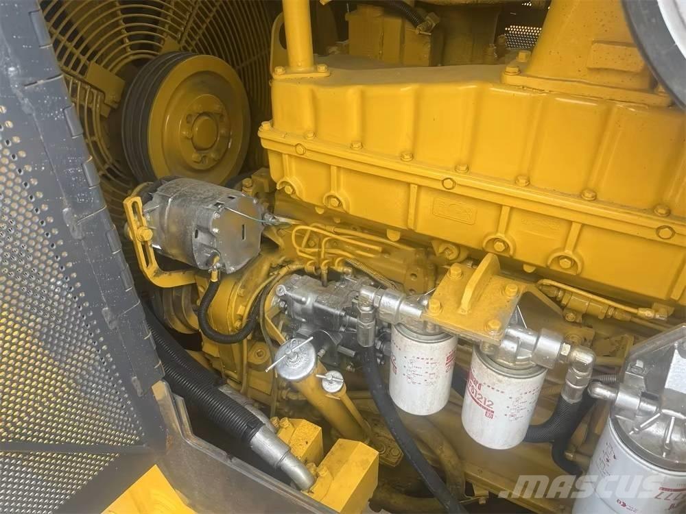 Shantui SD32 Buldozer sobre oruga