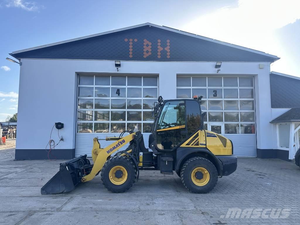 Komatsu WA 80-6 Cargadoras sobre ruedas