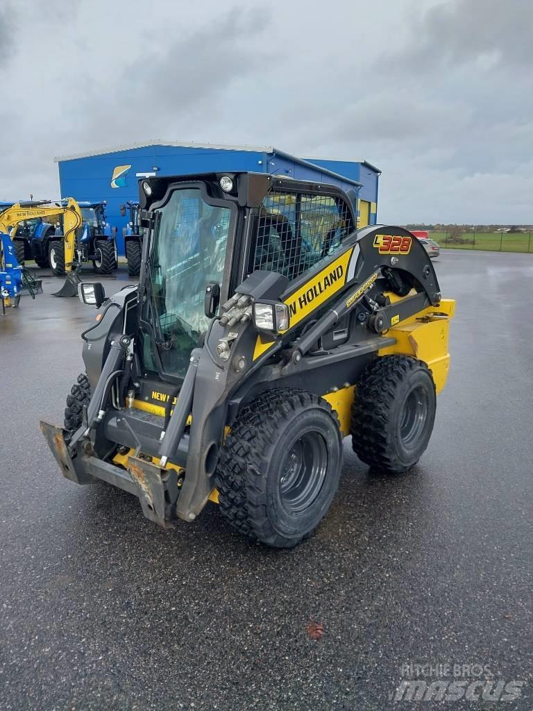 New Holland L328 Tractores compactos