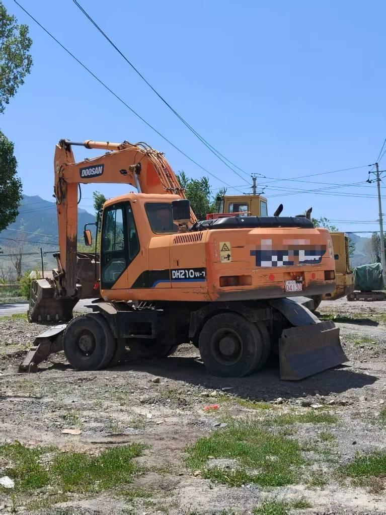 Doosan DH210W-7 Excavadoras de ruedas