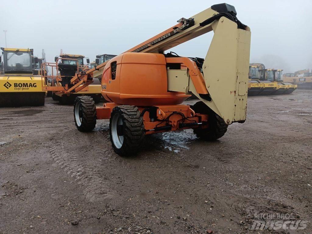 JLG 600AJ Plataformas con brazo de elevación manual