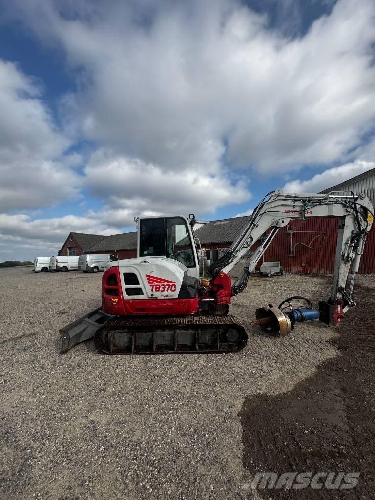 Takeuchi TB 370 Excavadoras sobre orugas