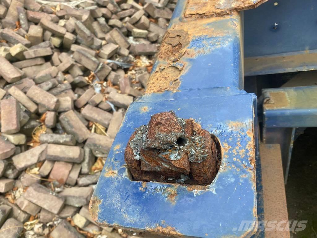 Renders ROC 12.30 CC Semirremolques en chasís