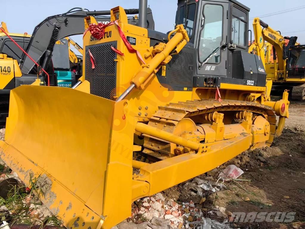 Shantui SD 22 Buldozer sobre oruga