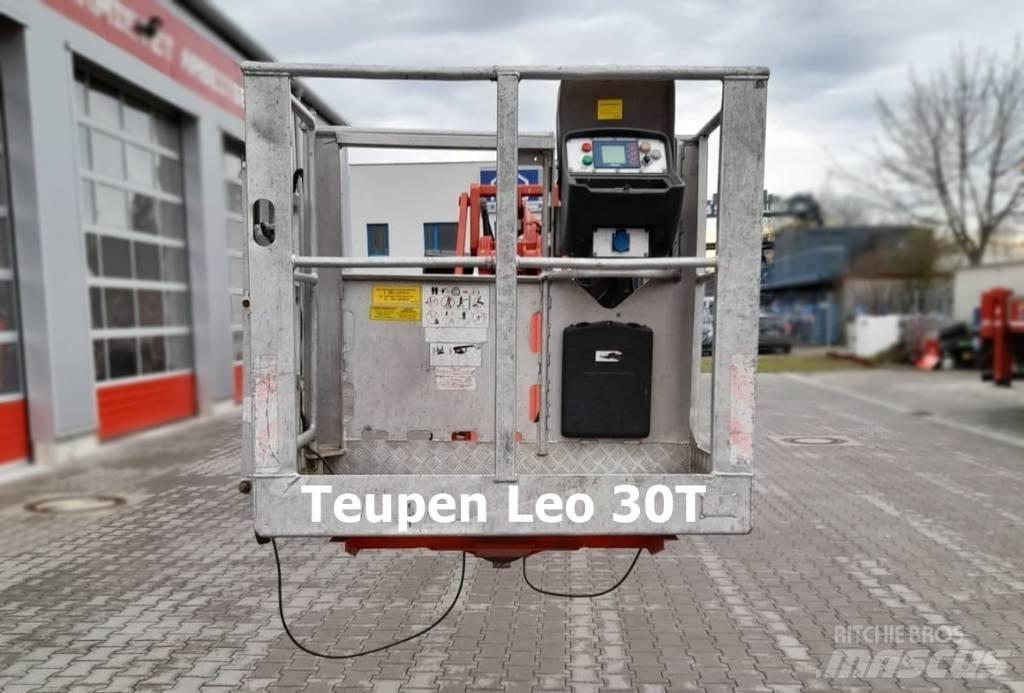 Teupen Leo 30T Plataformas con brazo de elevación manual