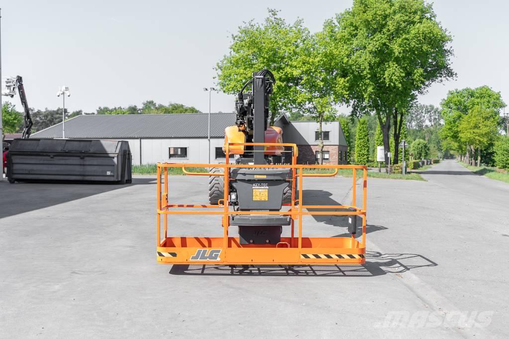 JLG 1350 SJP Plataformas con brazo de elevación telescópico