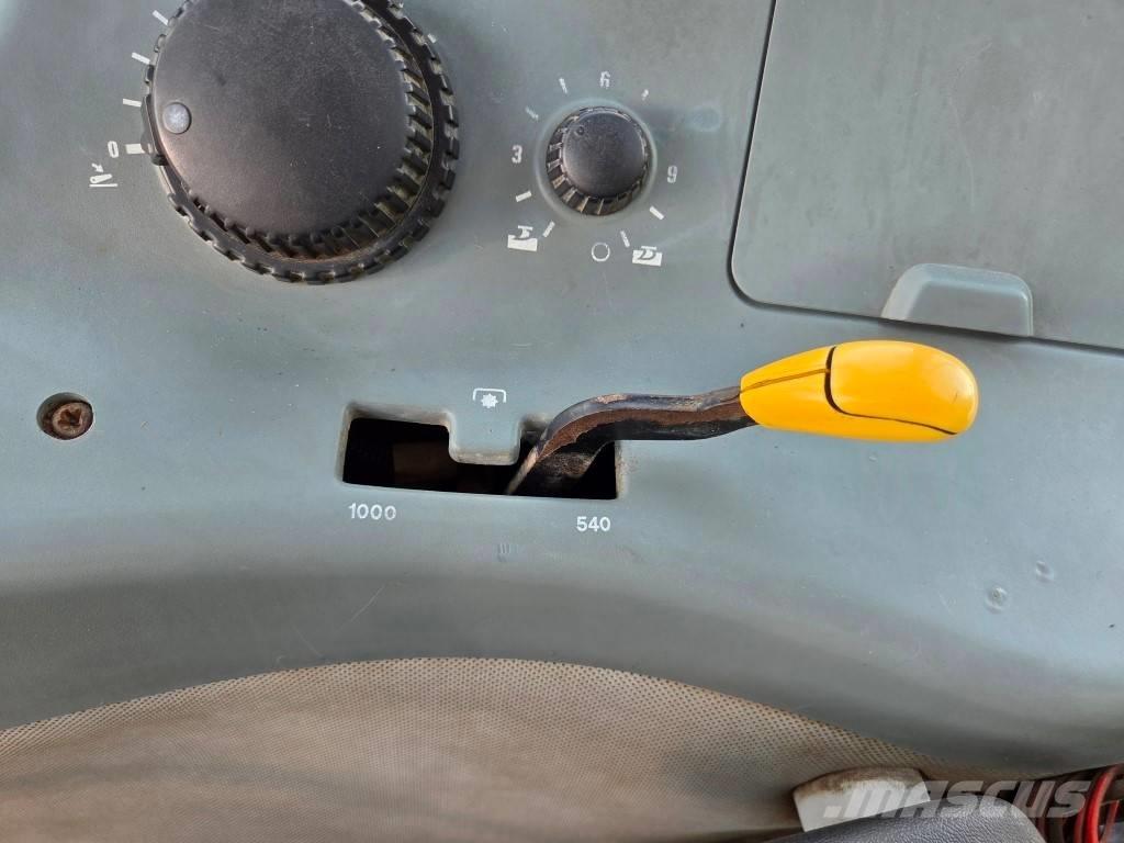 CASE MX100C Tractores