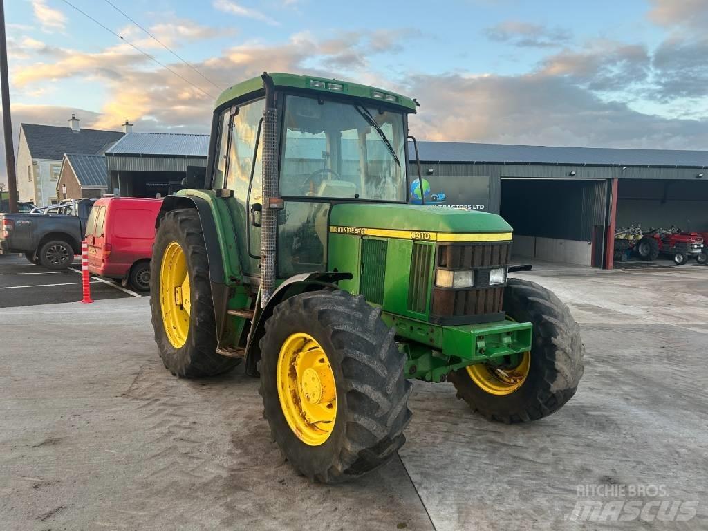 John Deere 6410 Tractores