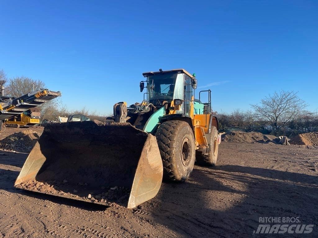 Hyundai HL970A Cargadoras sobre ruedas