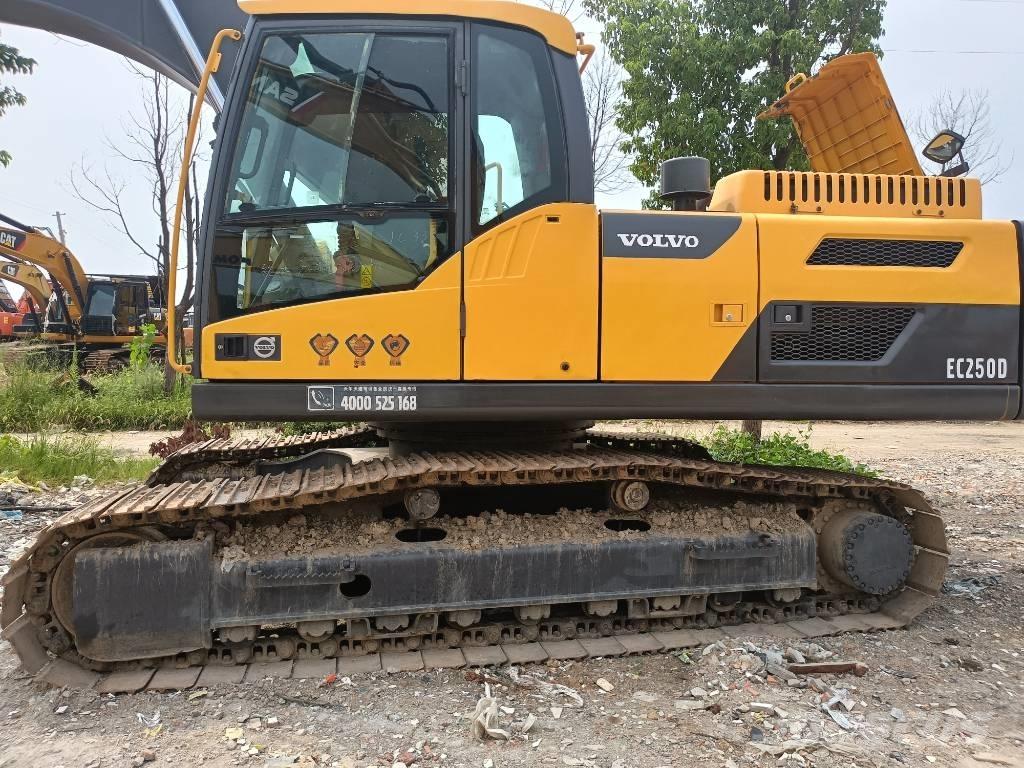 Volvo EC250D Excavadoras sobre orugas