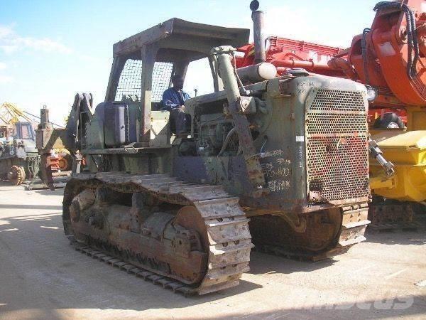 CAT D8K Buldozer sobre oruga