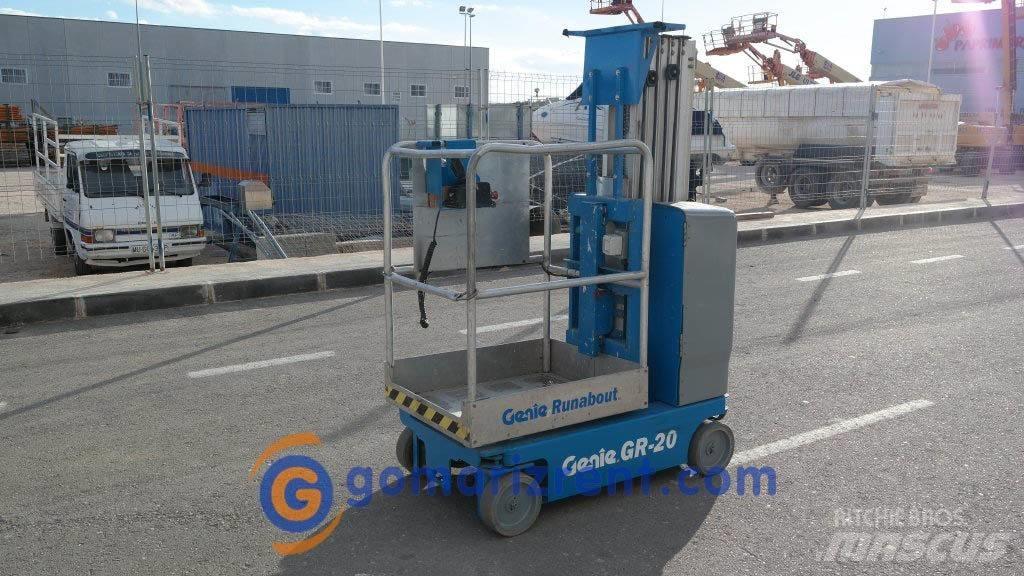 Genie GR 20 Plataformas con jaula de elevación