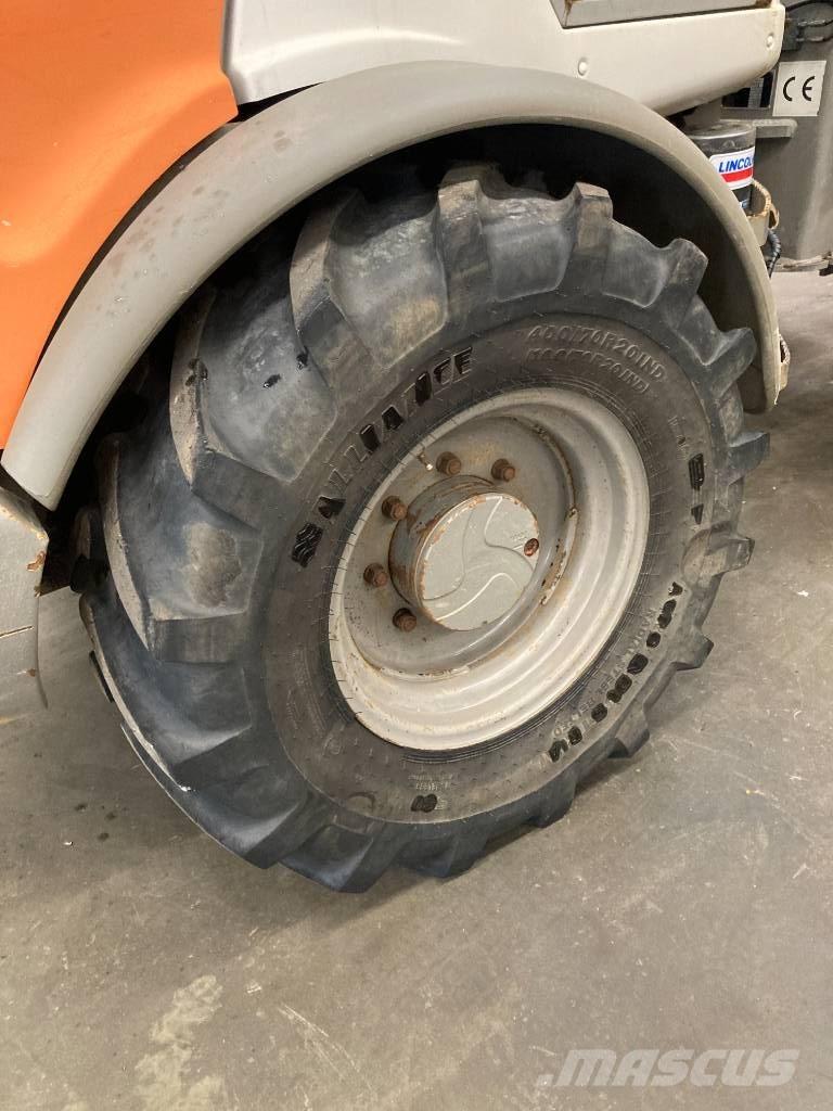 Atlas 65 Cargadoras sobre ruedas