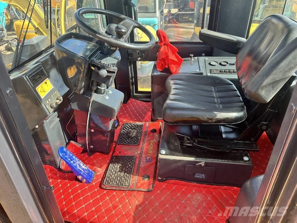 LiuGong 835 Cargadoras sobre ruedas