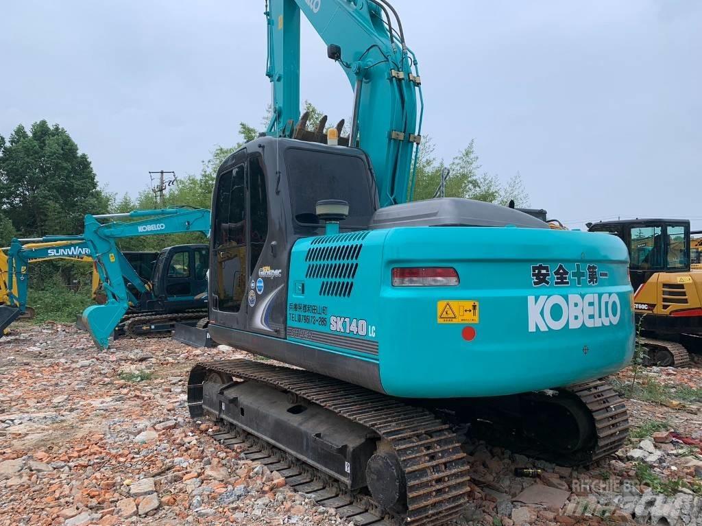 Kobelco SK 140 Excavadoras 7t - 12t