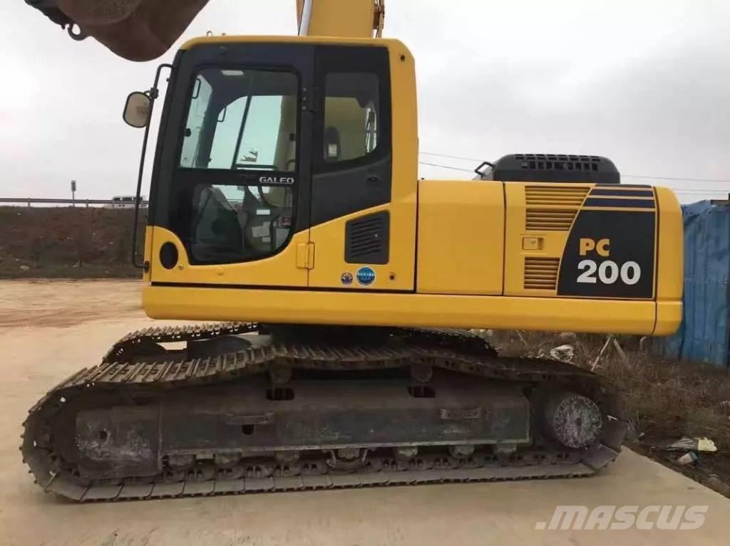 Komatsu PC 200-8 Excavadoras sobre orugas