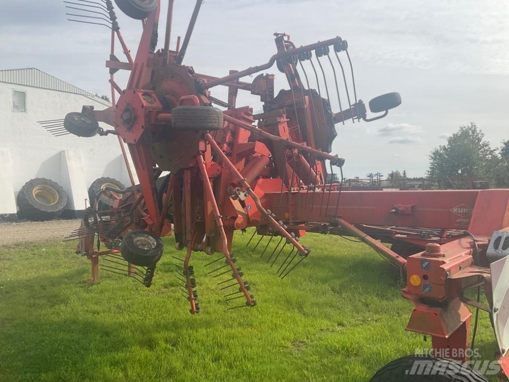 Kuhn Ga 9321 Rastrilladoras y rastrilladoras giratorias