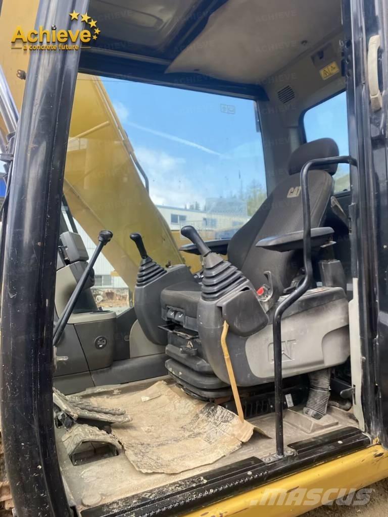 CAT 313D2GC Excavadoras sobre orugas