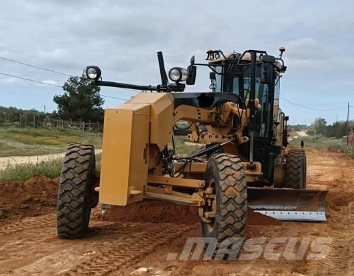 CAT 140 M Niveladoras