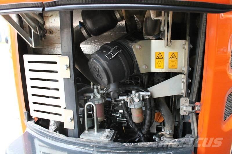 Hitachi ZX 26 U Miniexcavadoras