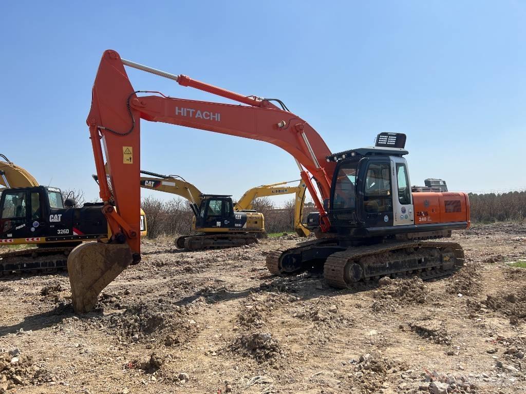 Hitachi ZX 240 Excavadoras sobre orugas