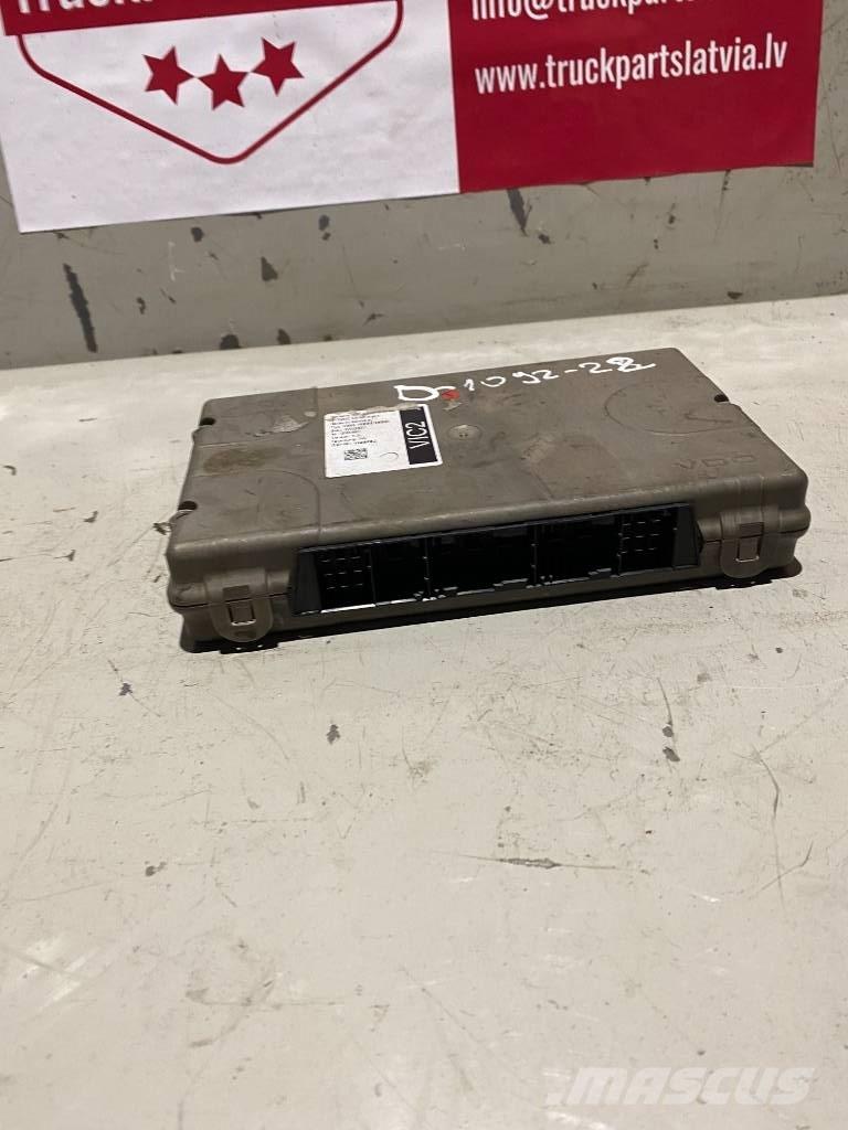 DAF XF 105.  1639082 Componentes electrónicos