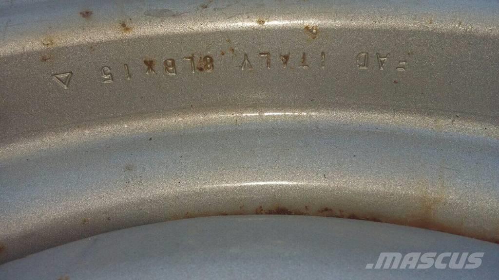 Bobcat 27X10.50-15 Llantas