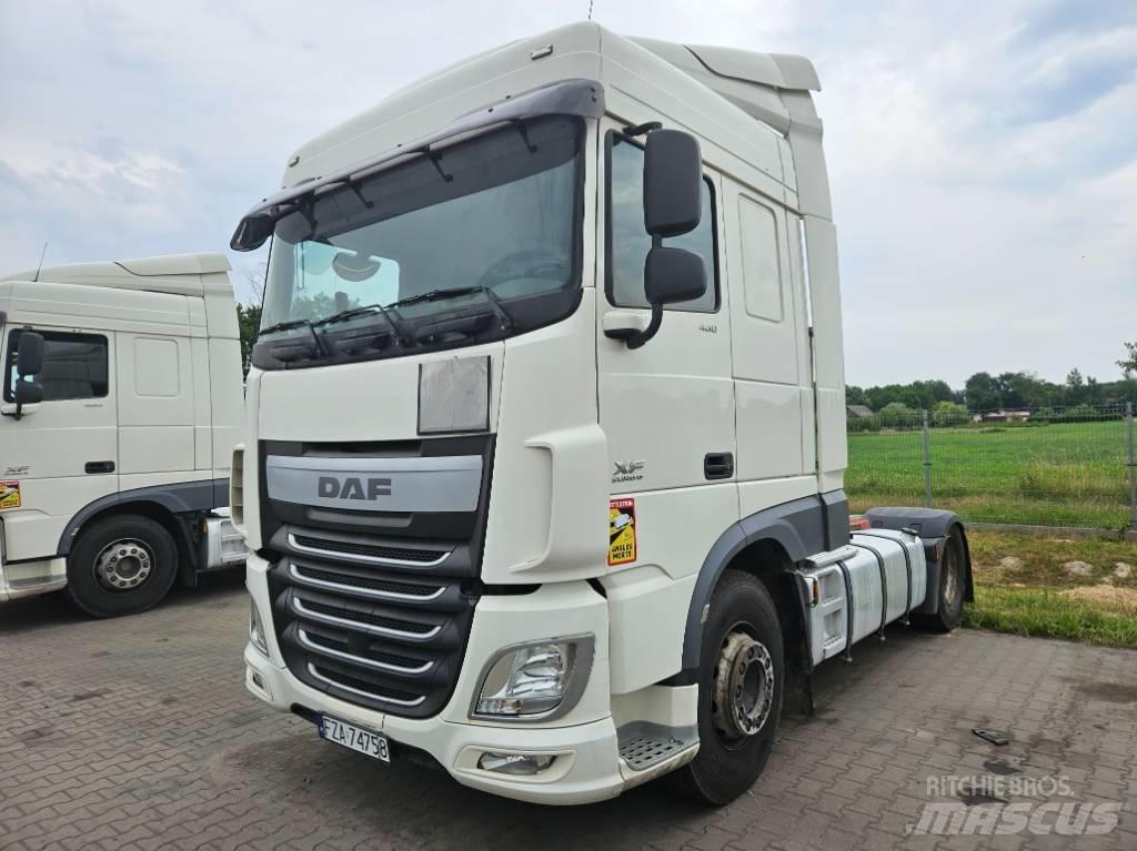 DAF XF460 Camiones tractor