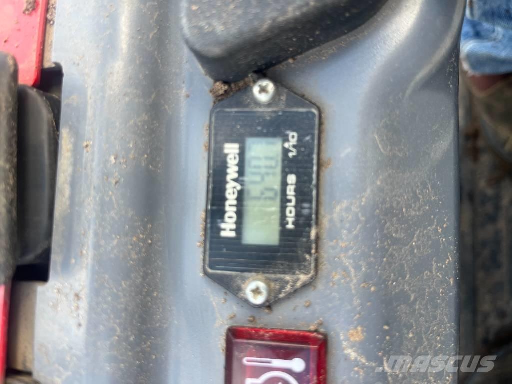 Takeuchi TB 210 R Miniexcavadoras